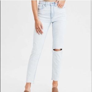 American eagle mom jeans
